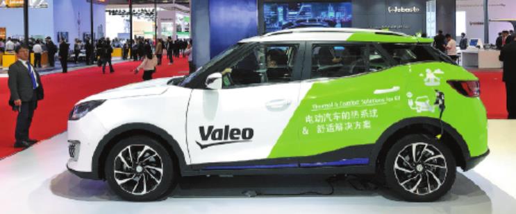 中国新能源汽车行业发展回顾及前景分析